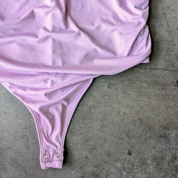 Express Body Contour Lavender Purple Ruched Empire Deep V Bodysuit size XL - Picture 4 of 9